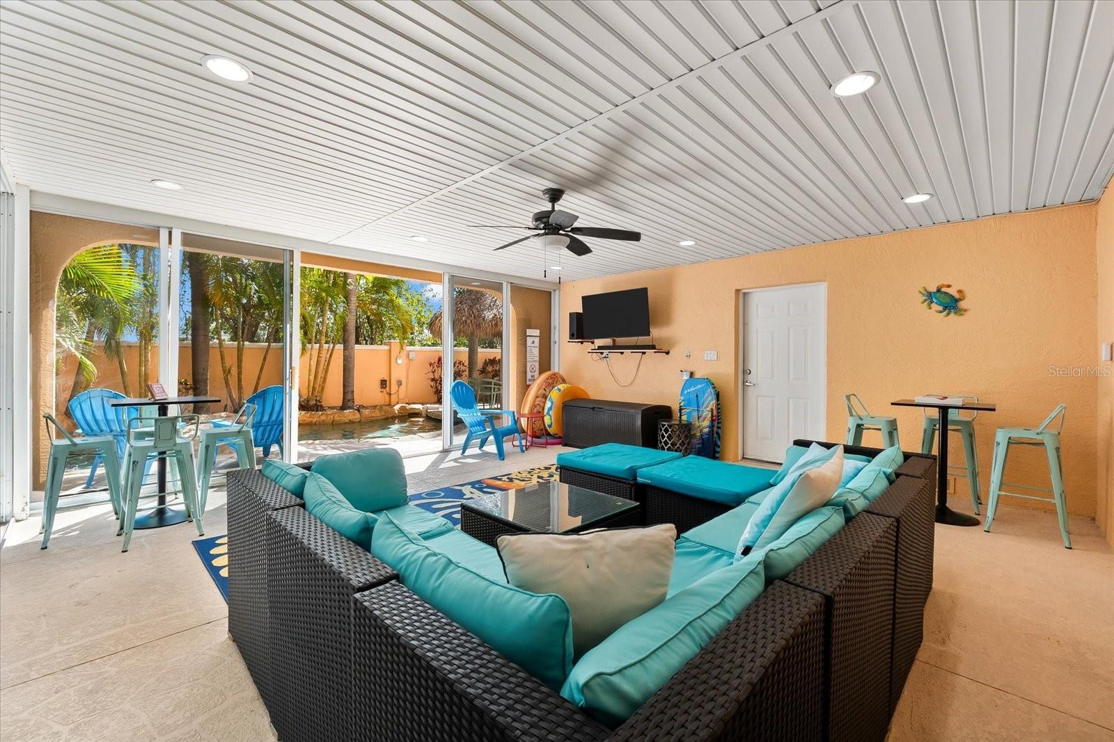 4001 5TH AVE, HOLMES BEACH, FL, 34217