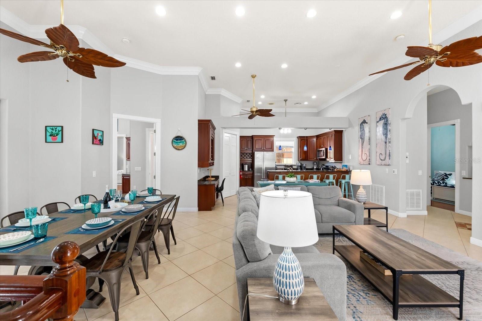 4001 5TH AVE, HOLMES BEACH, FL, 34217