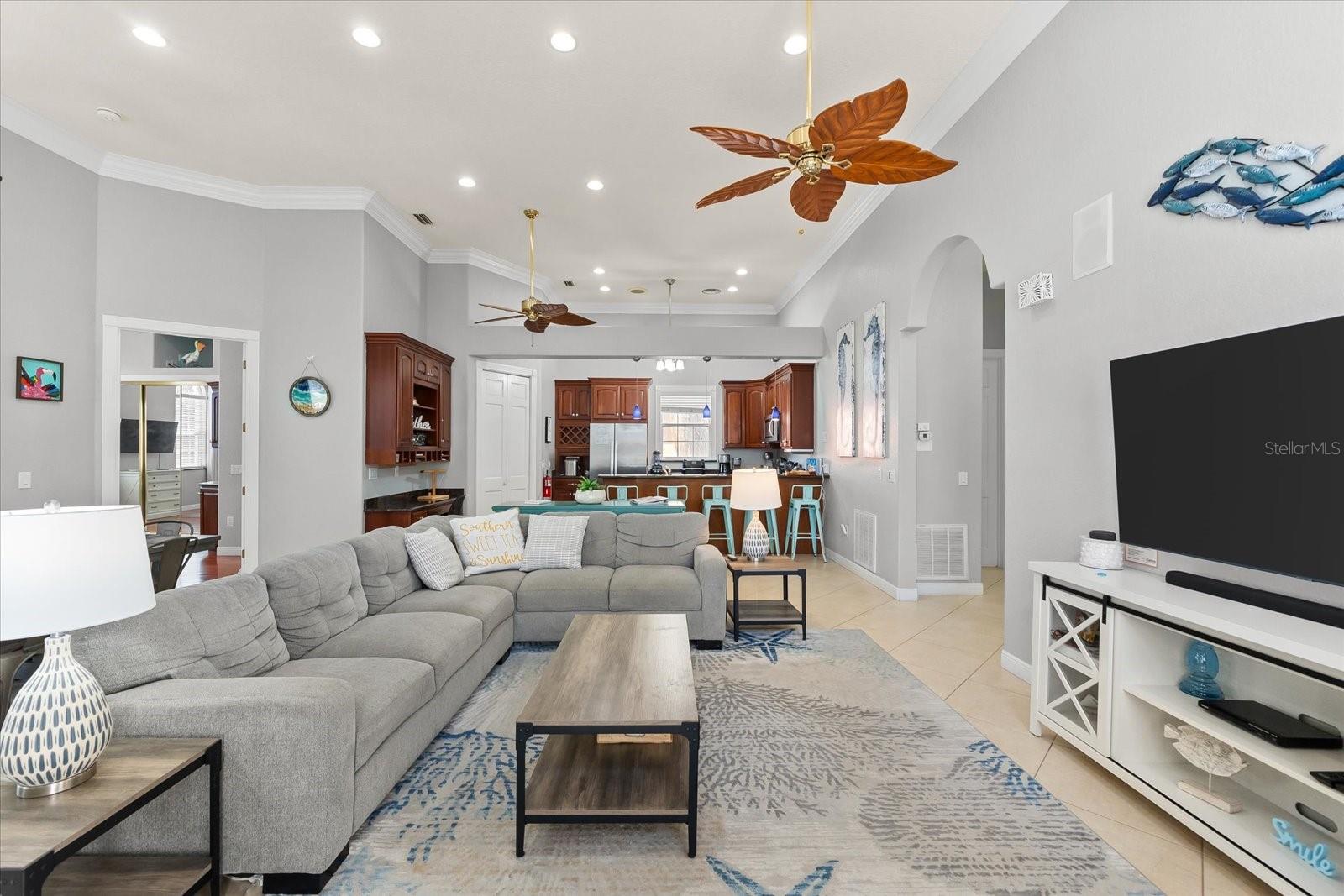 4001 5TH AVE, HOLMES BEACH, FL, 34217