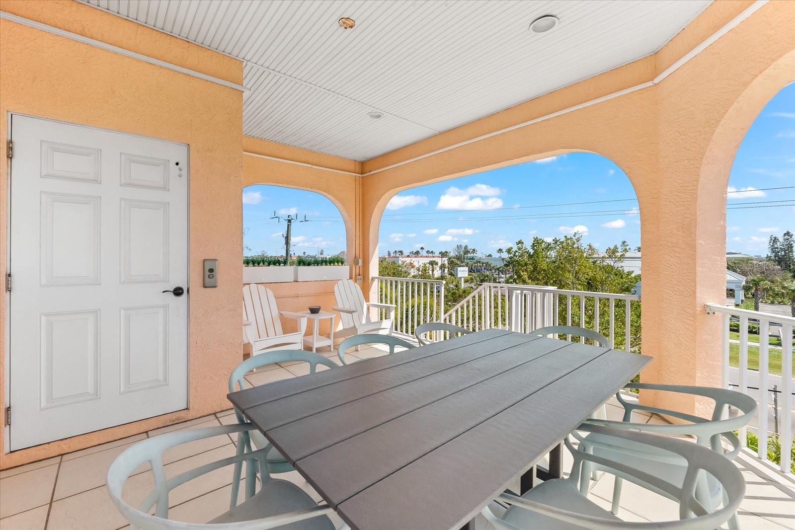4001 5TH AVE, HOLMES BEACH, FL, 34217