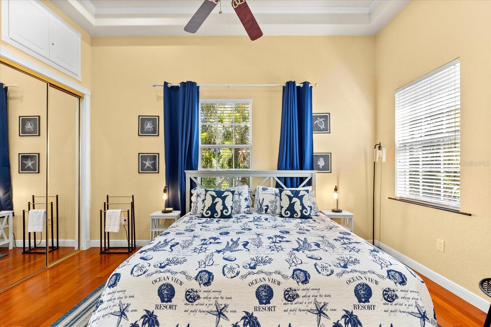 4001 5TH AVE, HOLMES BEACH, FL, 34217