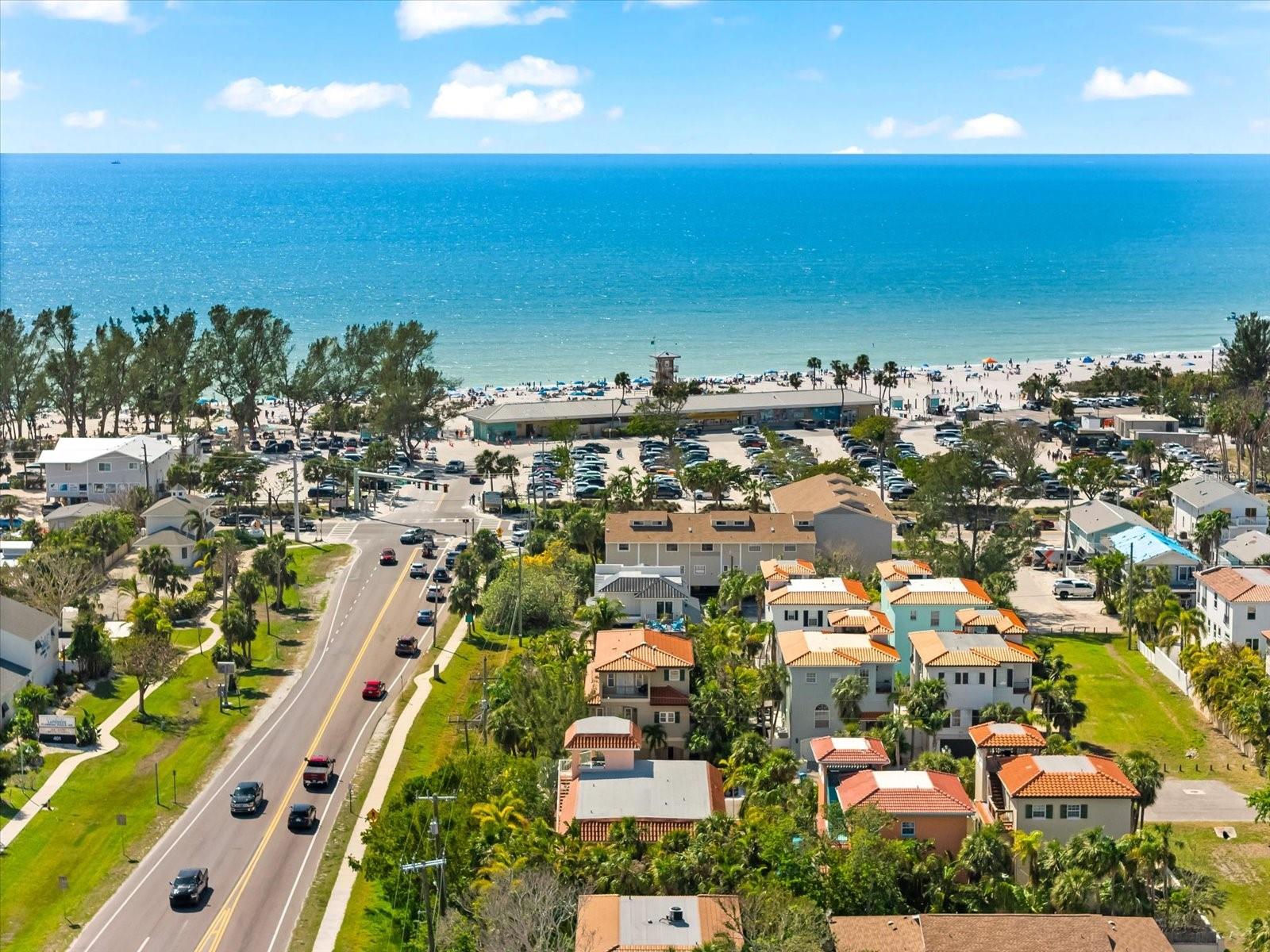 4001 5TH AVE, HOLMES BEACH, FL, 34217