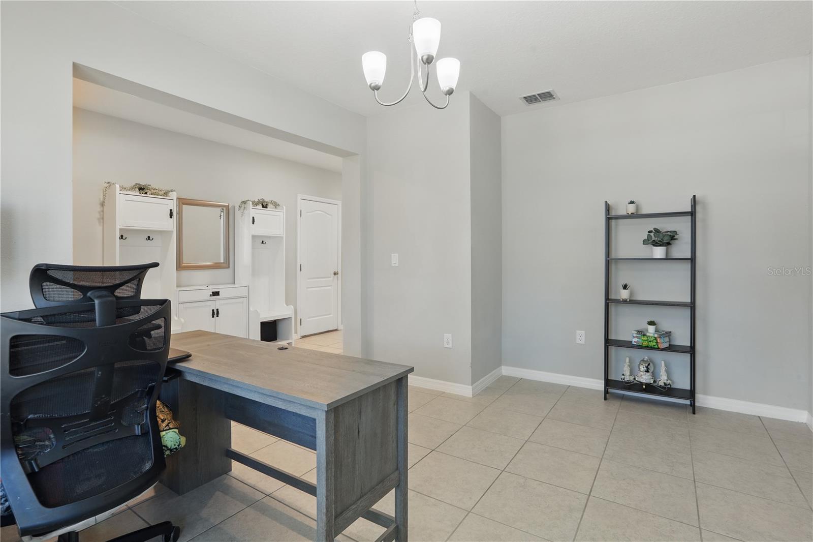 1158 OAK BLUFF DR, DAVENPORT, FL, 33837