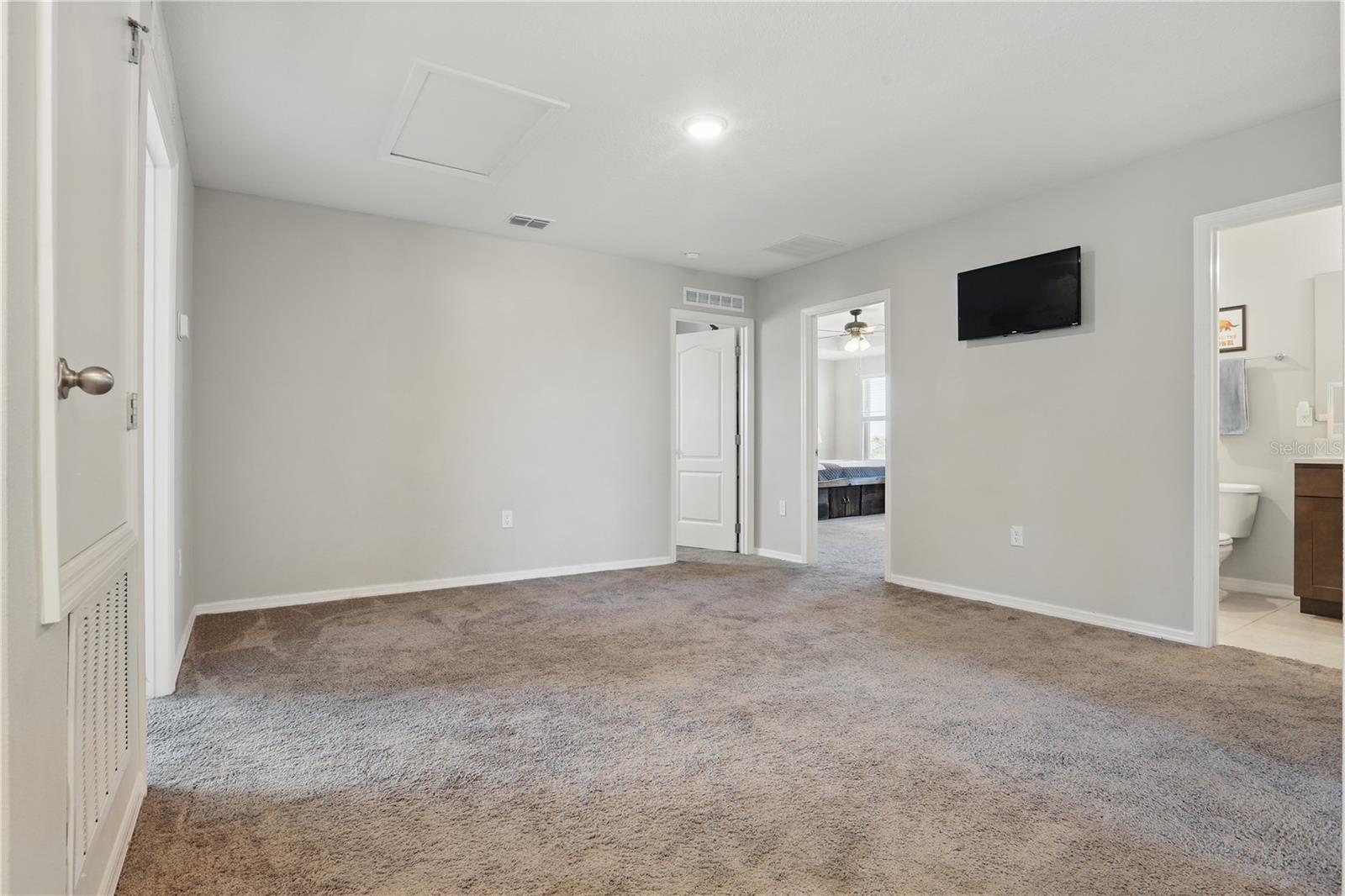 1158 OAK BLUFF DR, DAVENPORT, FL, 33837