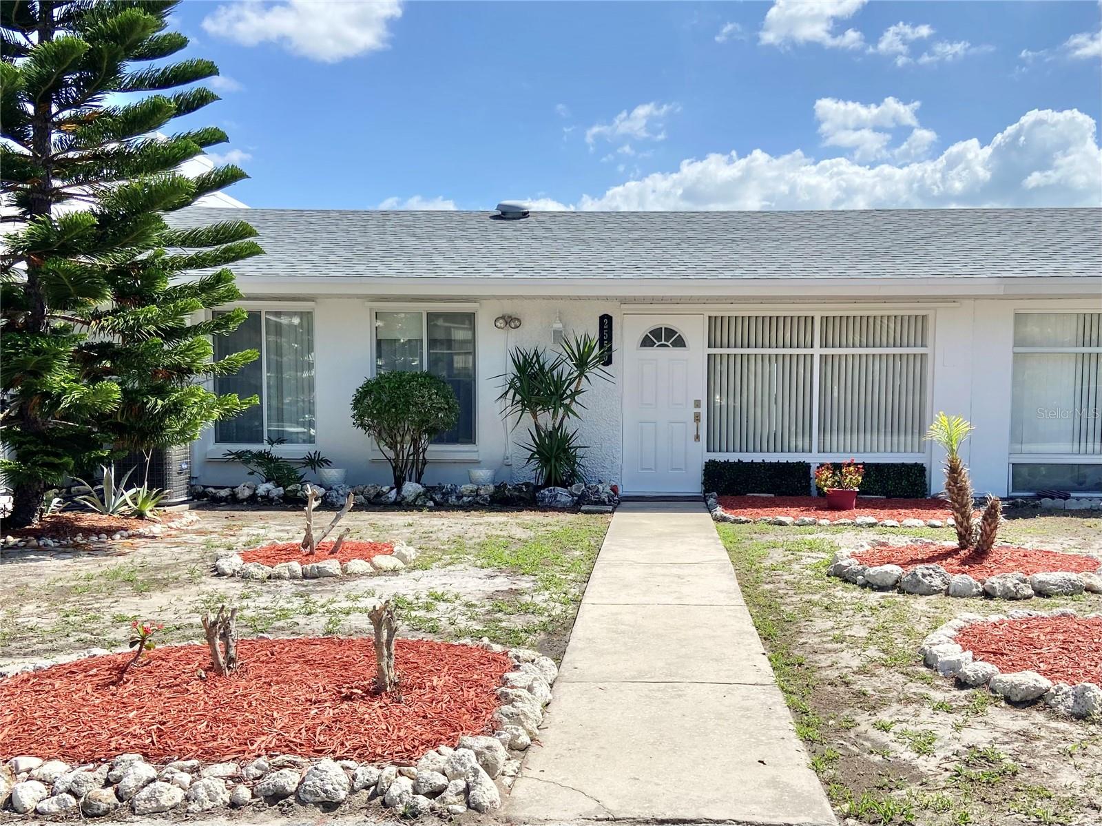 2550 GARY CIR, DUNEDIN, FL, 34698