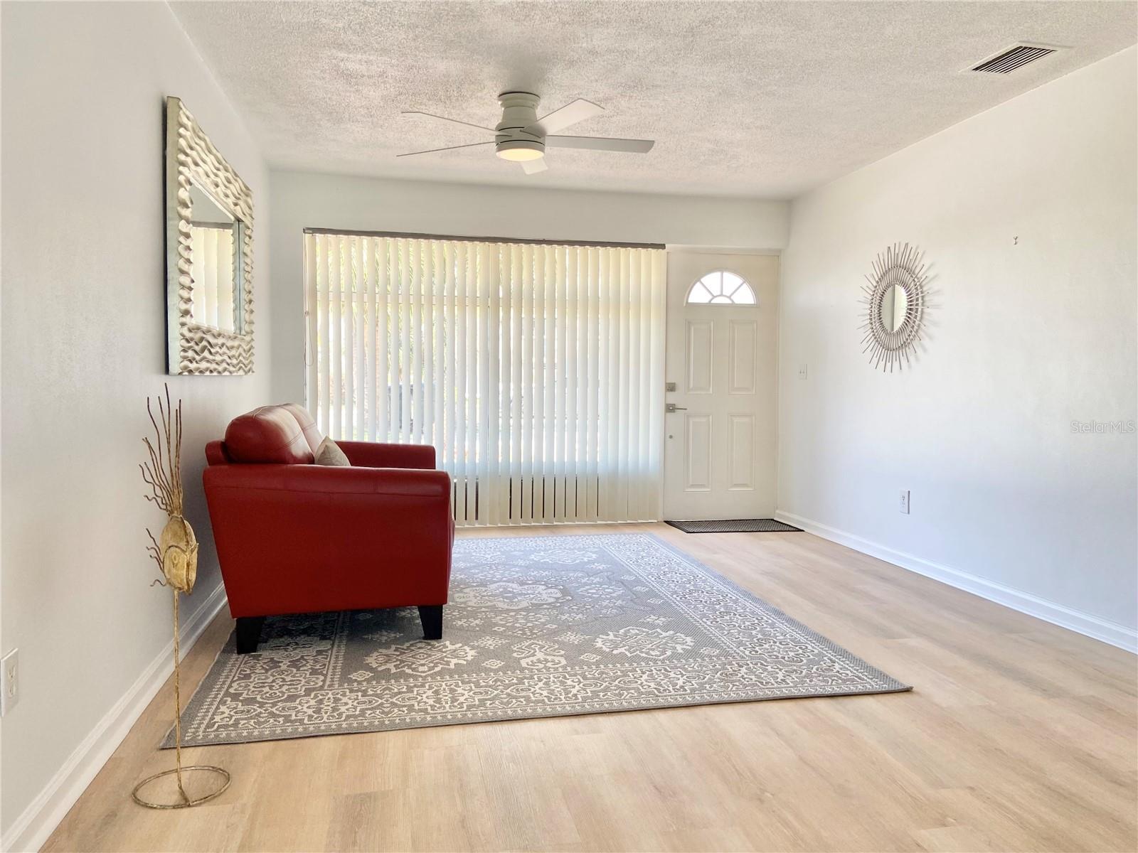 2550 GARY CIR, DUNEDIN, FL, 34698