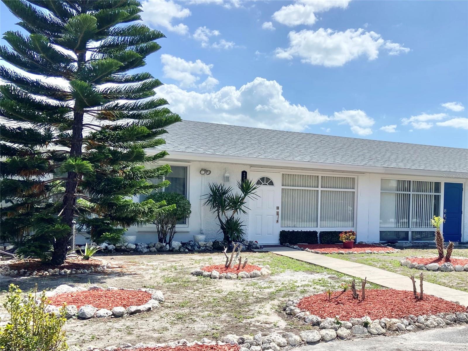 2550 GARY CIR, DUNEDIN, FL, 34698
