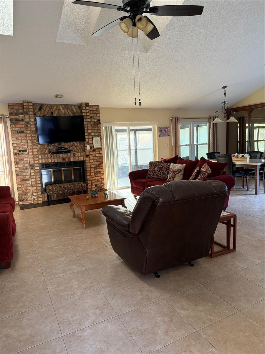 285 RINGWOOD DR, WINTER SPRINGS, FL, 32708