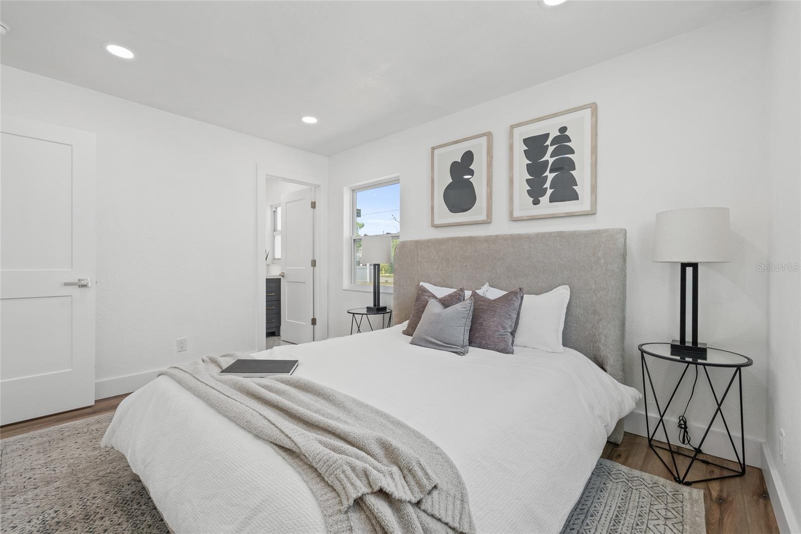 3906 W PEARL AVE, TAMPA, FL, 33611