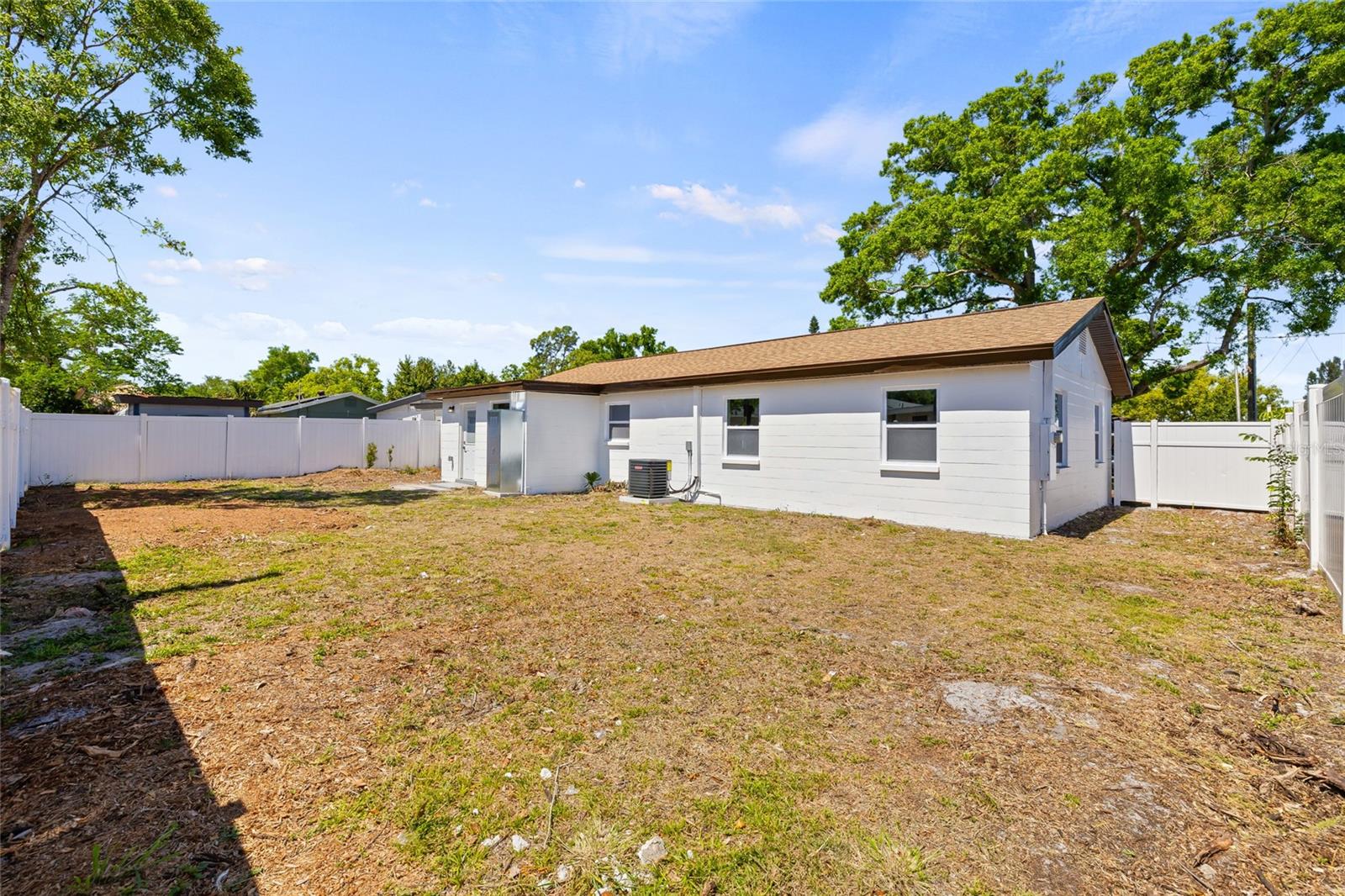 3906 W PEARL AVE, TAMPA, FL, 33611