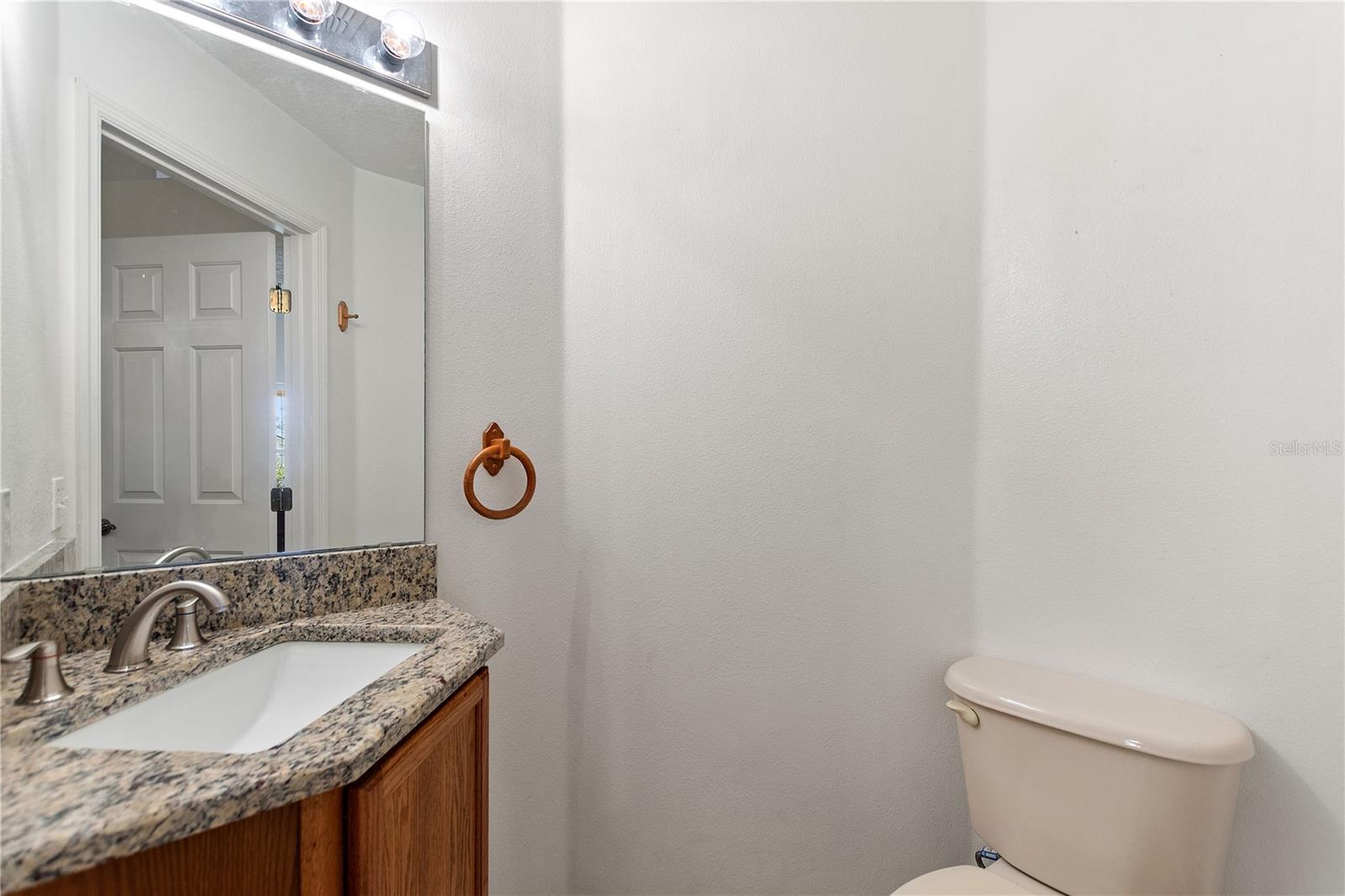 1111 KNIGHTSBRIDGE CIR, DAVENPORT, FL, 33896