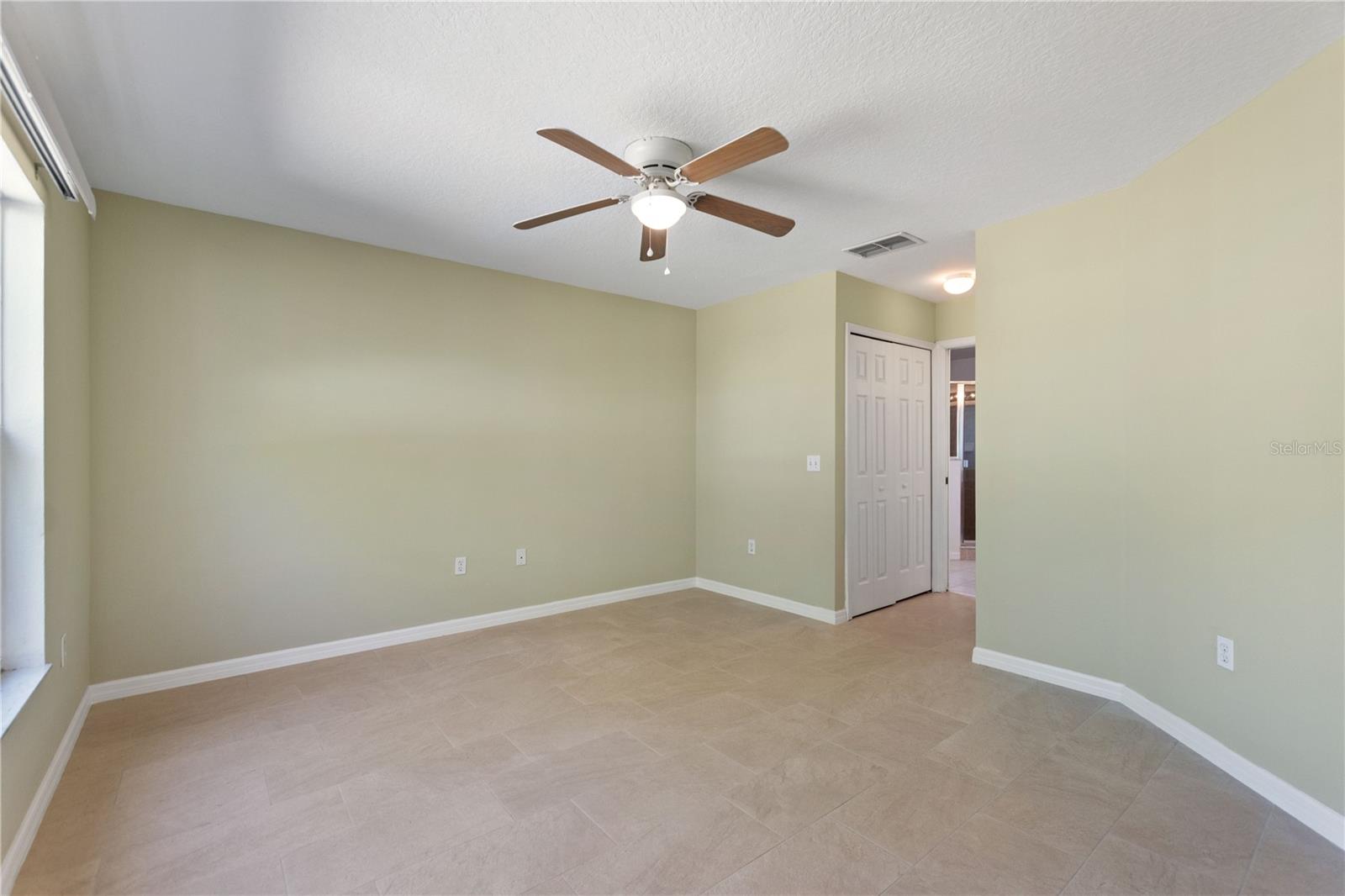 1111 KNIGHTSBRIDGE CIR, DAVENPORT, FL, 33896