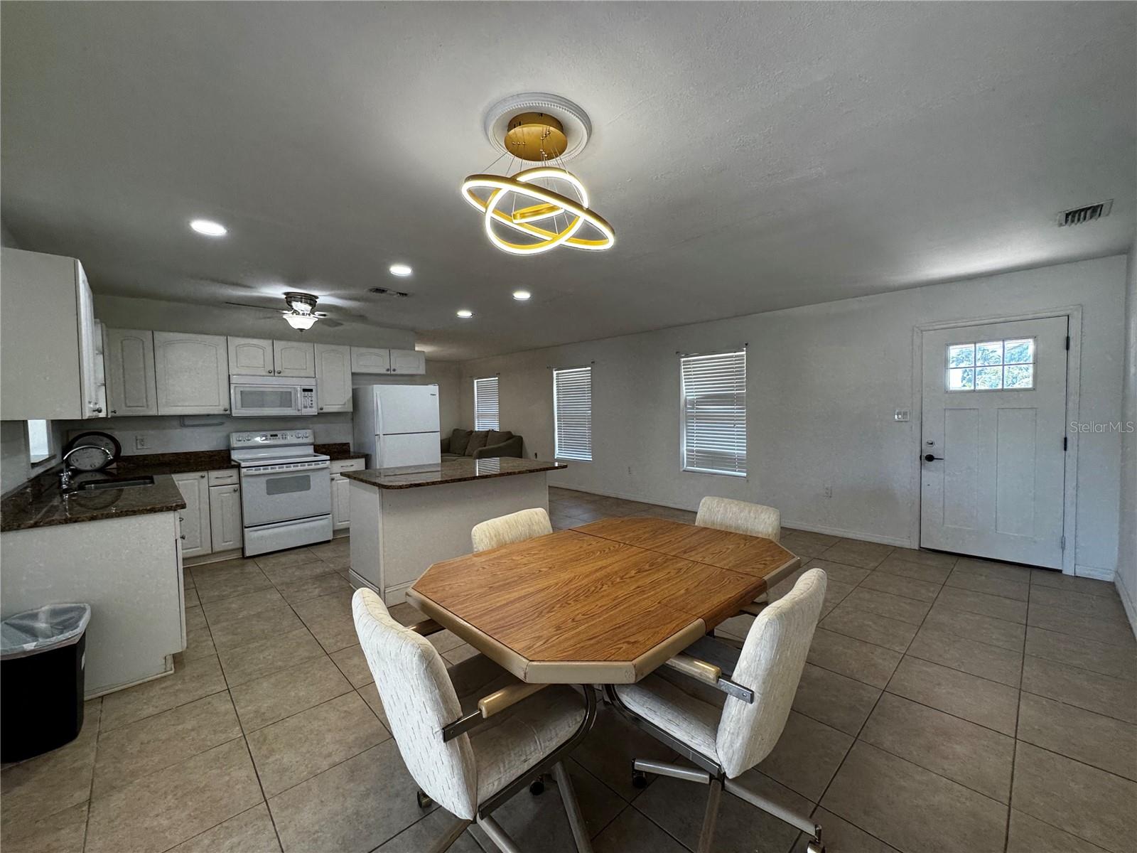 21838 EDGEWATER DR, PORT CHARLOTTE, FL, 33952