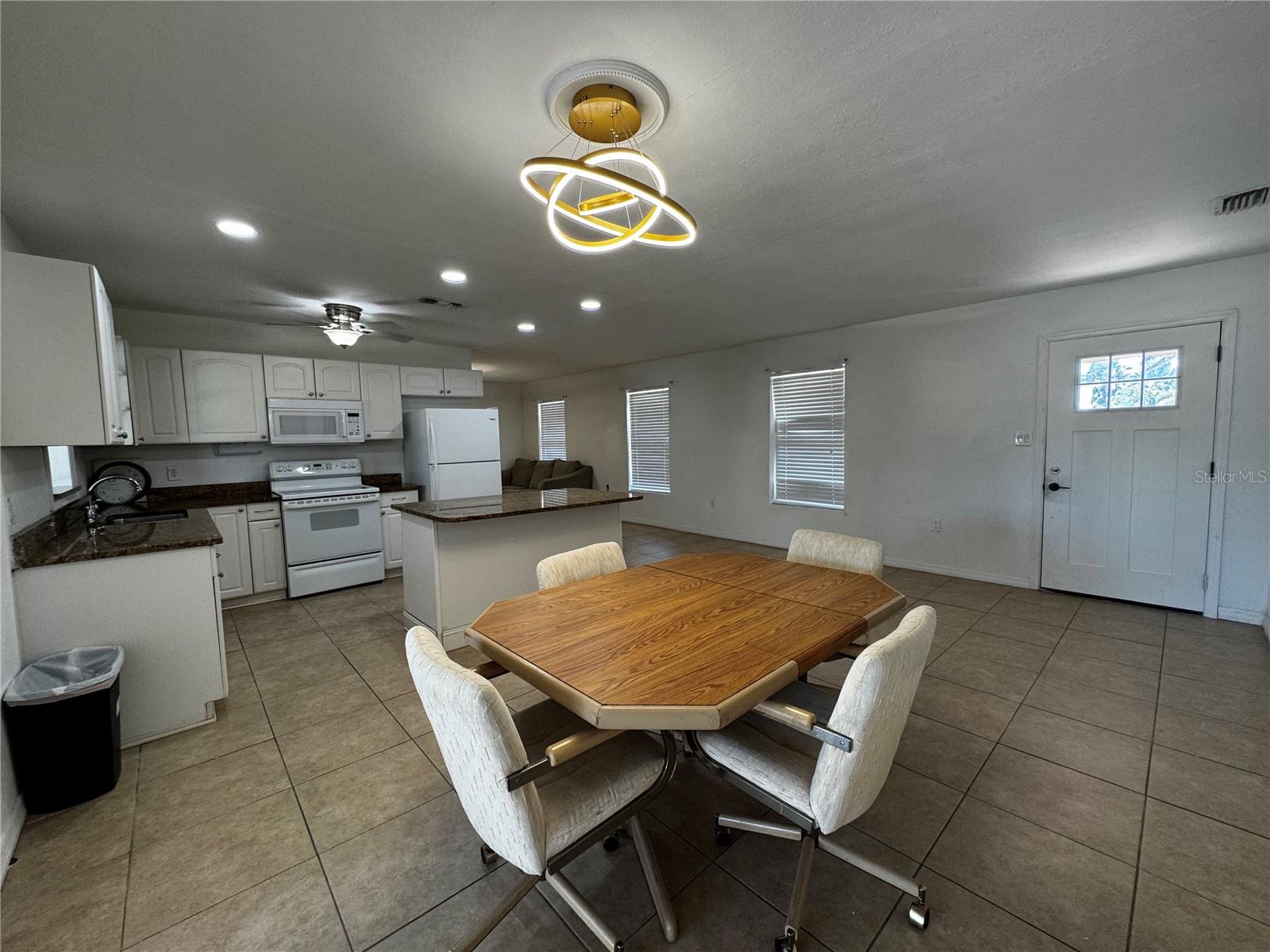 21838 EDGEWATER DR, PORT CHARLOTTE, FL, 33952