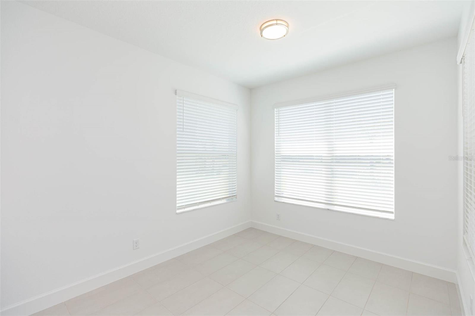 4905 SIENNA ISLES AVE, WIMAUMA, FL, 33598