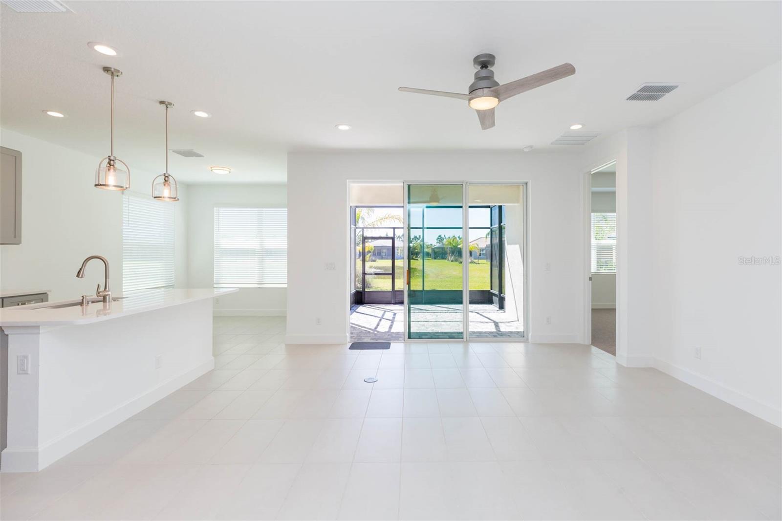 4905 SIENNA ISLES AVE, WIMAUMA, FL, 33598