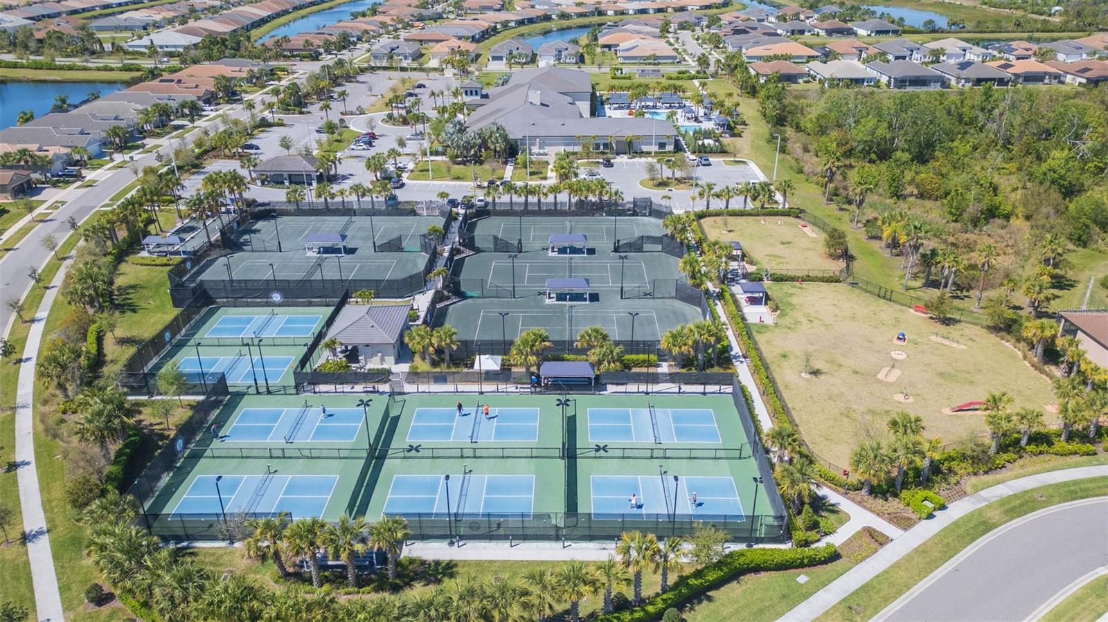 4905 SIENNA ISLES AVE, WIMAUMA, FL, 33598