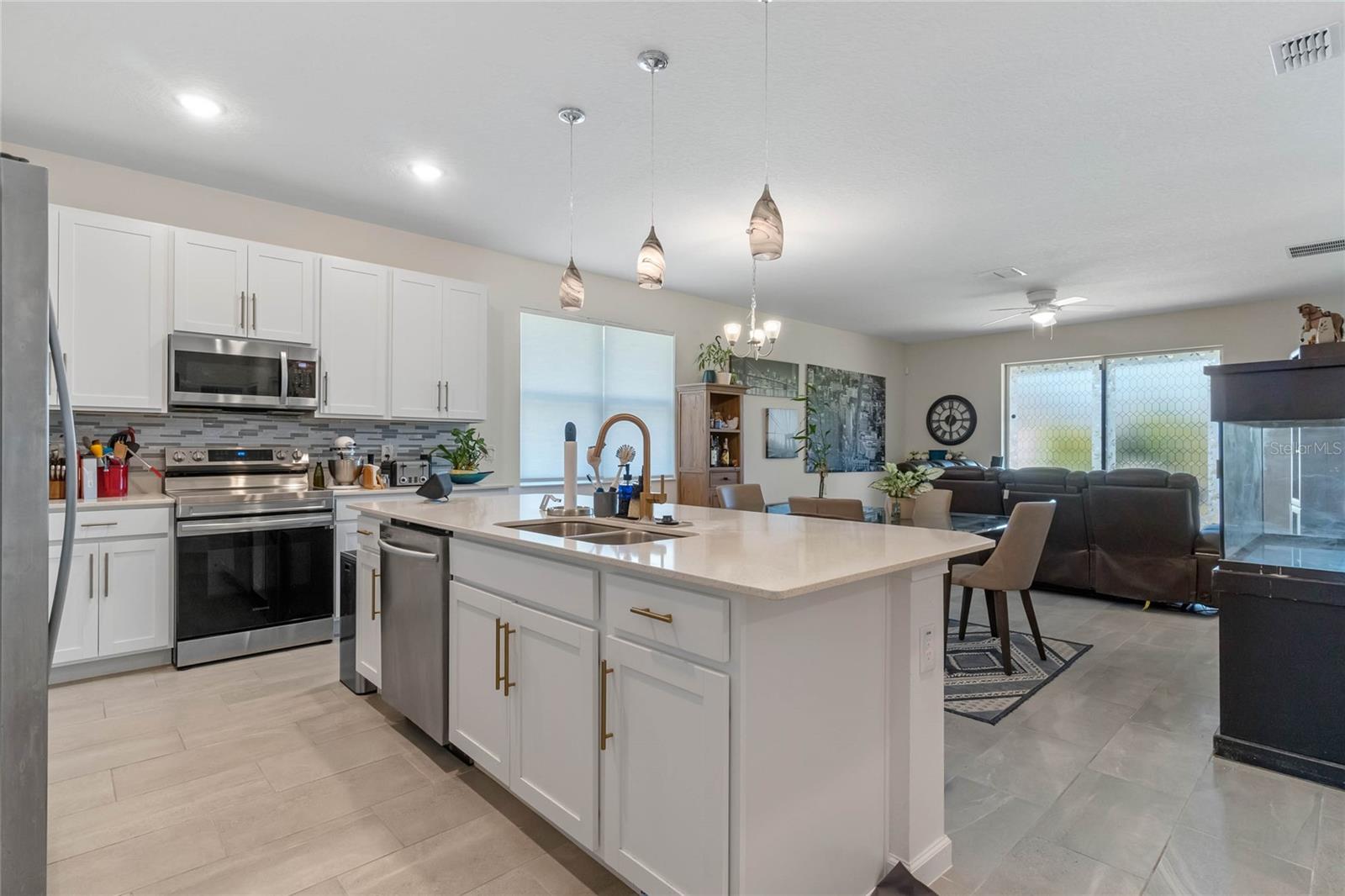 861 GRAZIE LOOP, DAVENPORT, FL, 33837