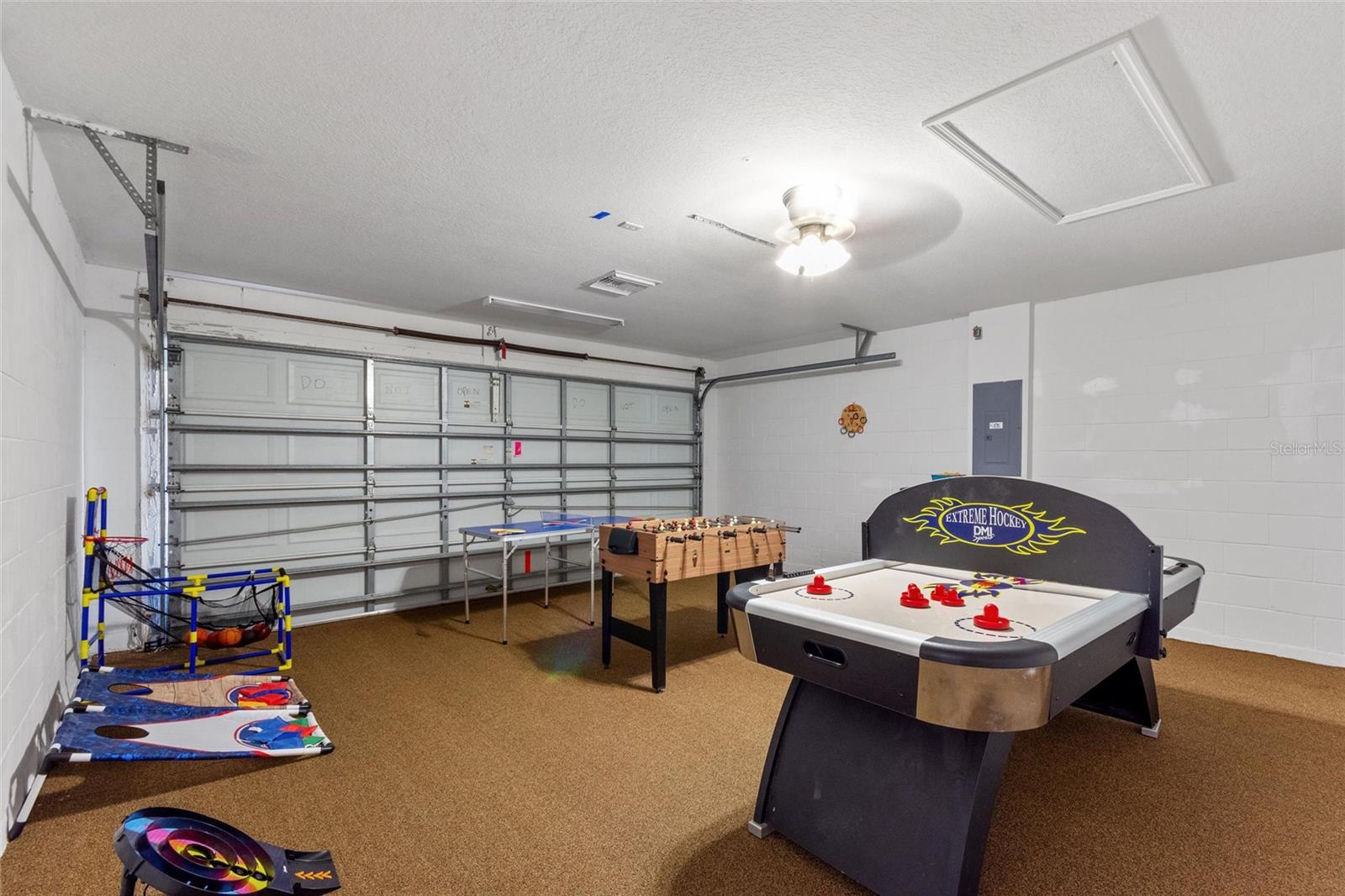 916 BALMORAL DR, DAVENPORT, FL, 33896