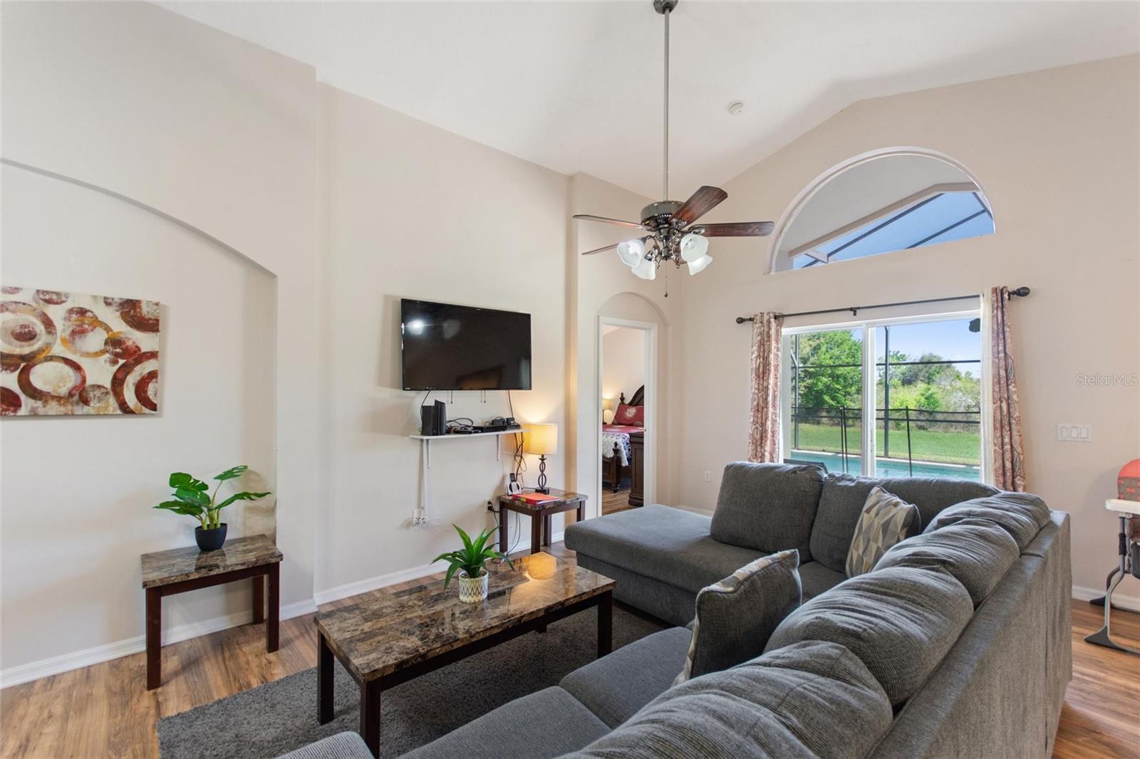 916 BALMORAL DR, DAVENPORT, FL, 33896