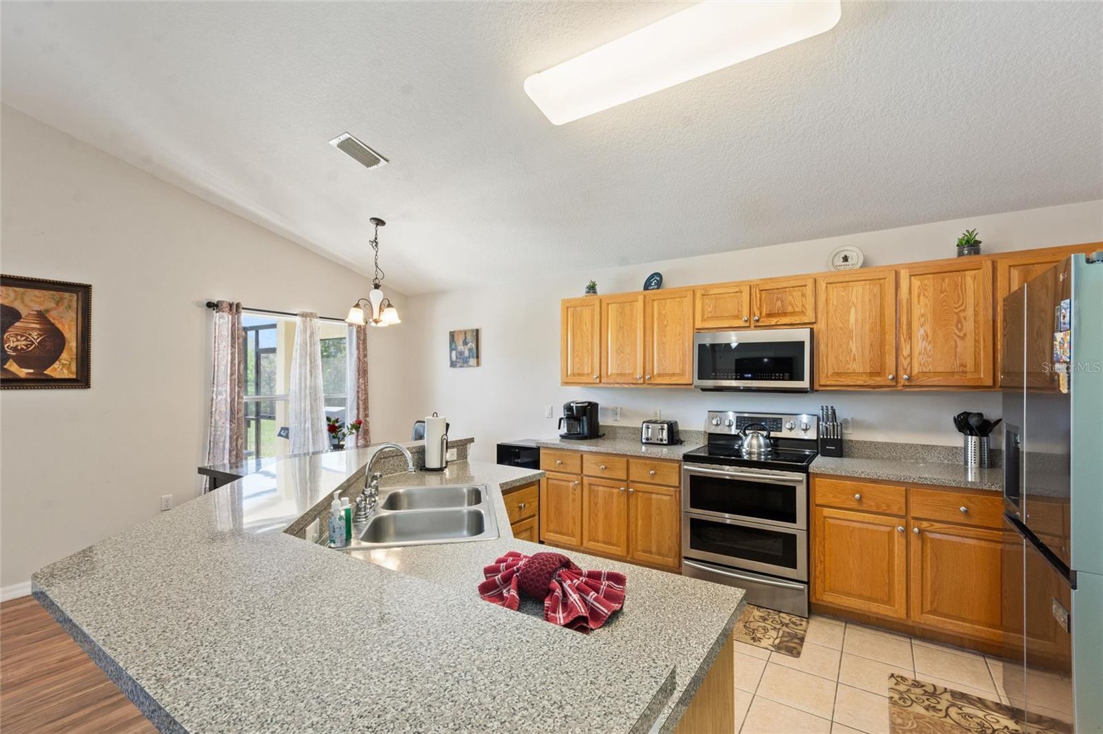916 BALMORAL DR, DAVENPORT, FL, 33896