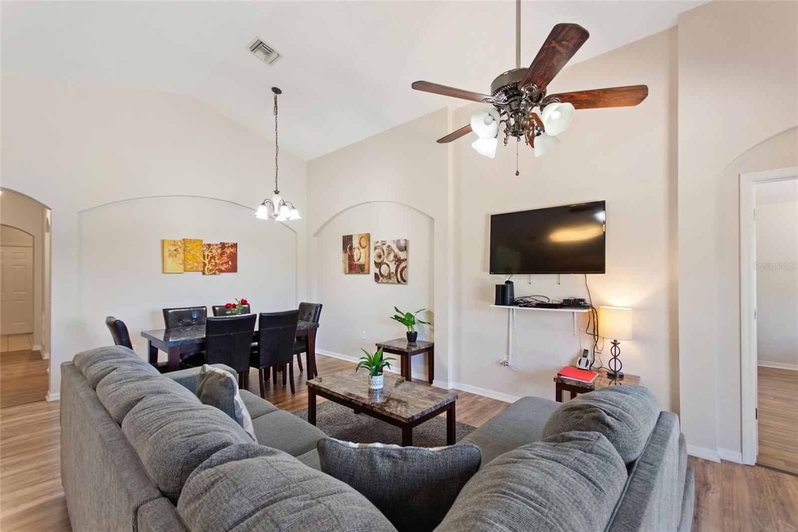 916 BALMORAL DR, DAVENPORT, FL, 33896