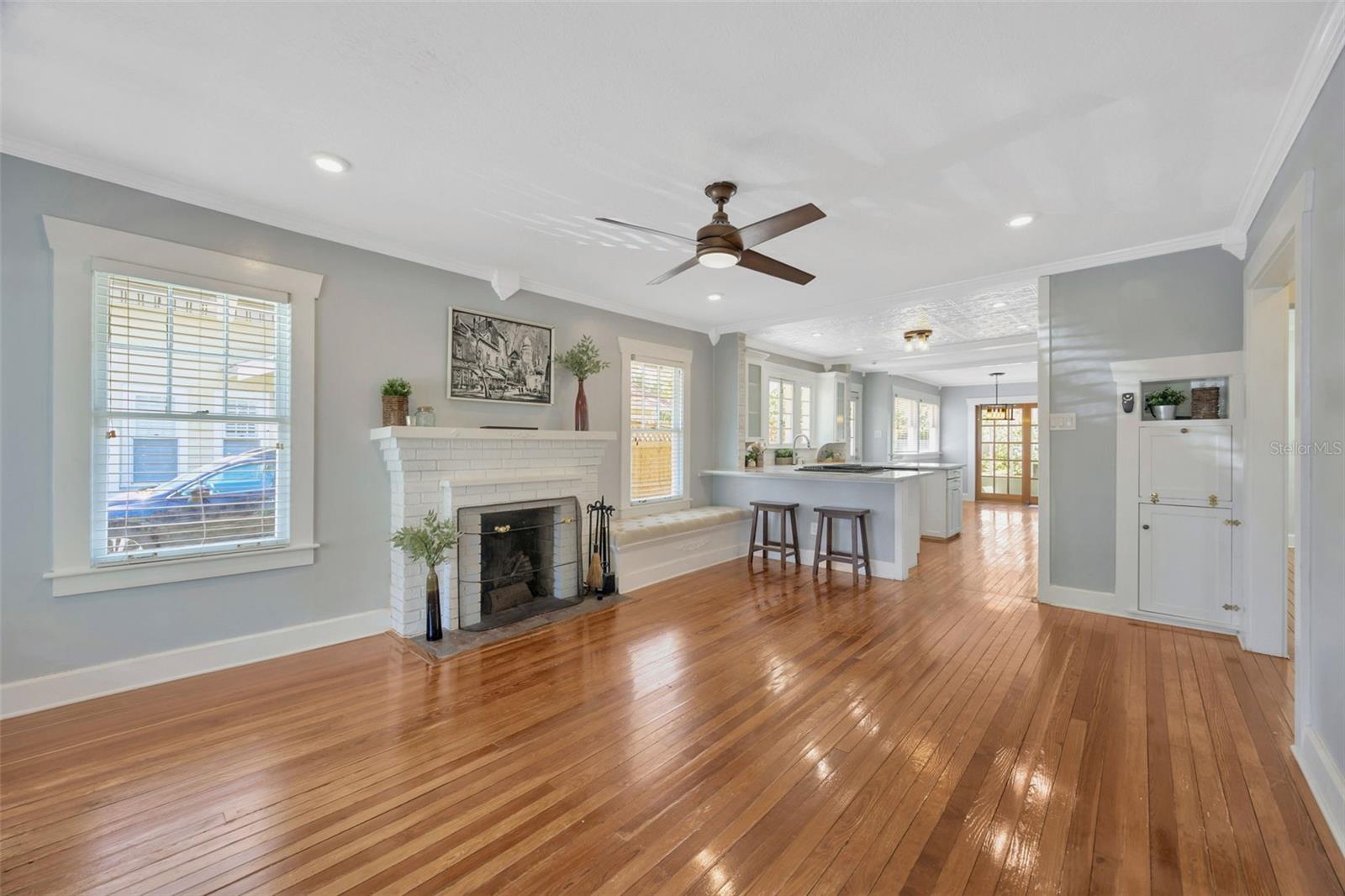 5912 N LYNN AVE, TAMPA, FL, 33604