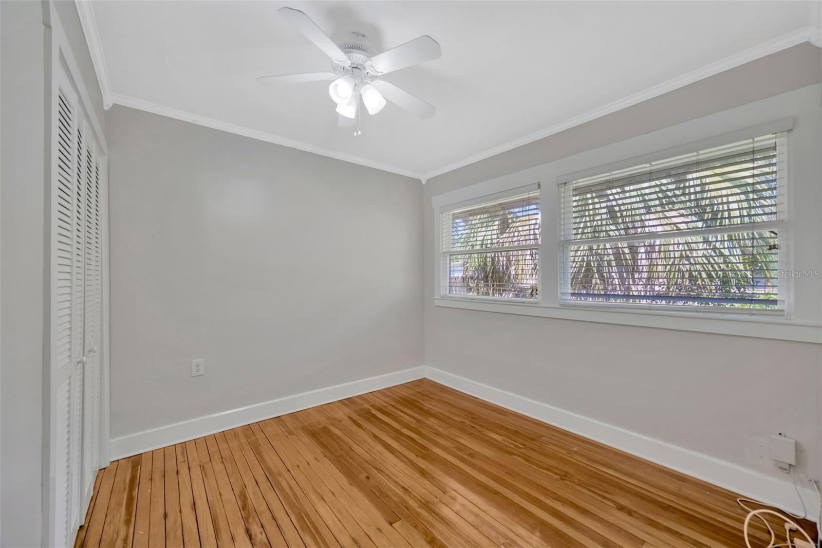 5912 N LYNN AVE, TAMPA, FL, 33604