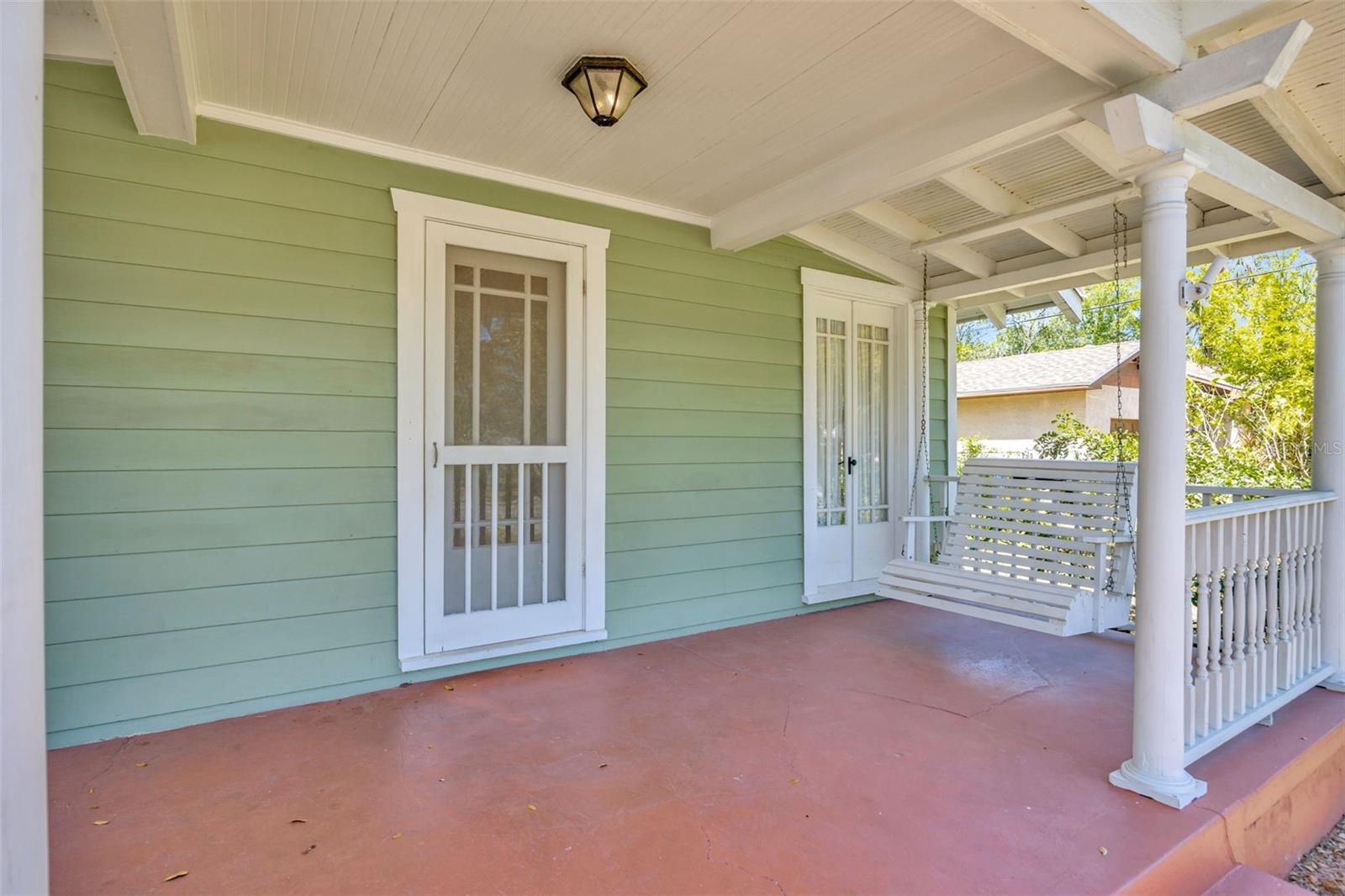 5912 N LYNN AVE, TAMPA, FL, 33604