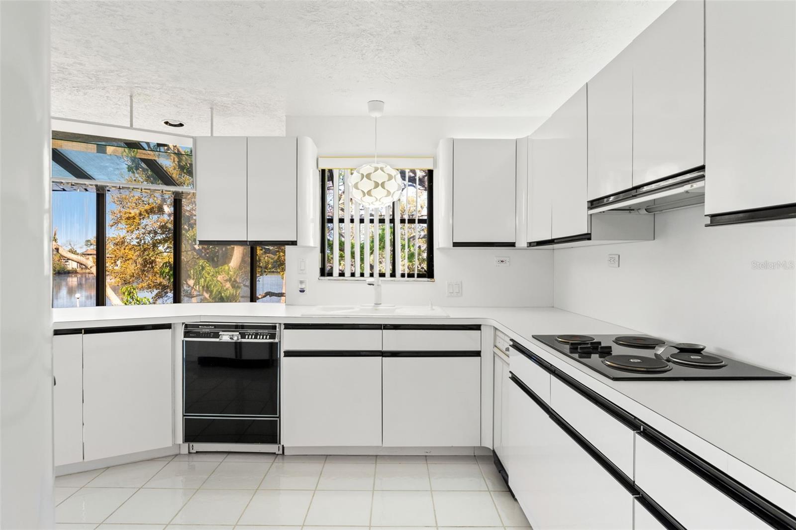 7049 PENINSULAR DR, NEW PORT RICHEY, FL, 34652
