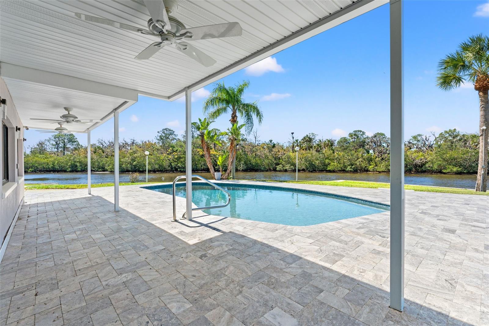 7049 PENINSULAR DR, NEW PORT RICHEY, FL, 34652