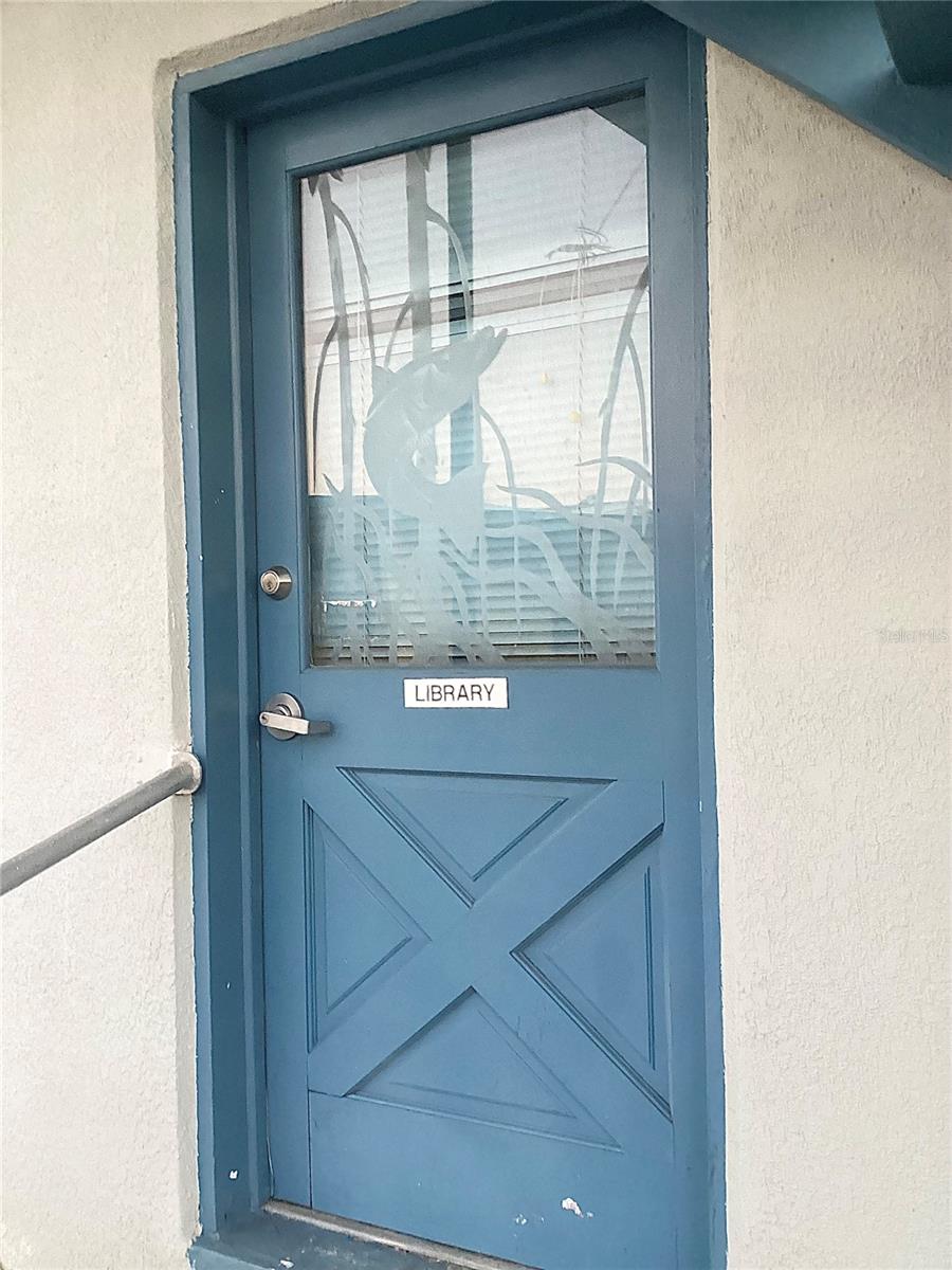 9177 47TH AVE N, ST PETERSBURG, FL, 33708