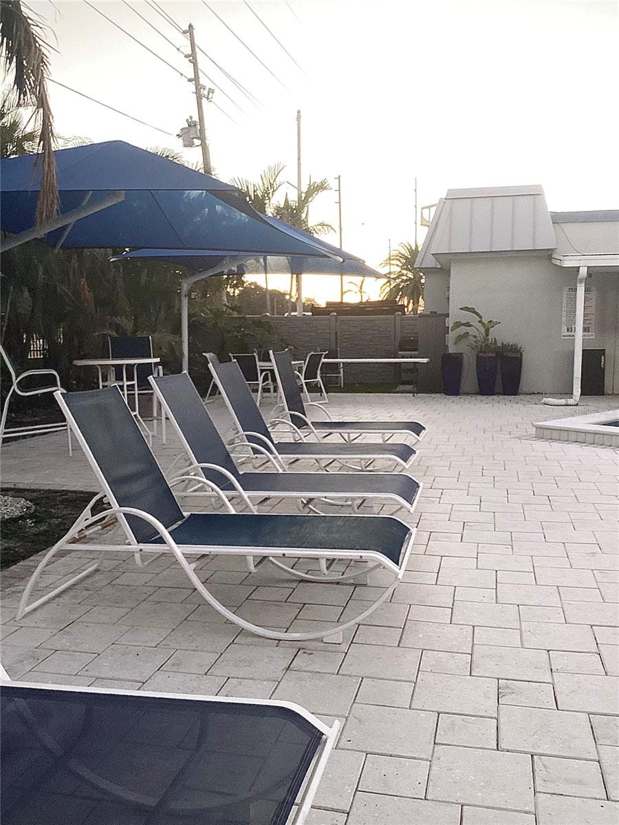 9177 47TH AVE N, ST PETERSBURG, FL, 33708