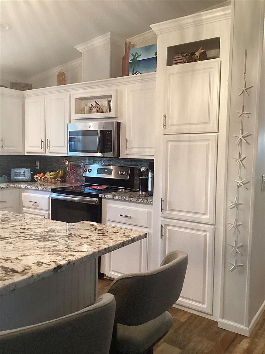 9177 47TH AVE N, ST PETERSBURG, FL, 33708