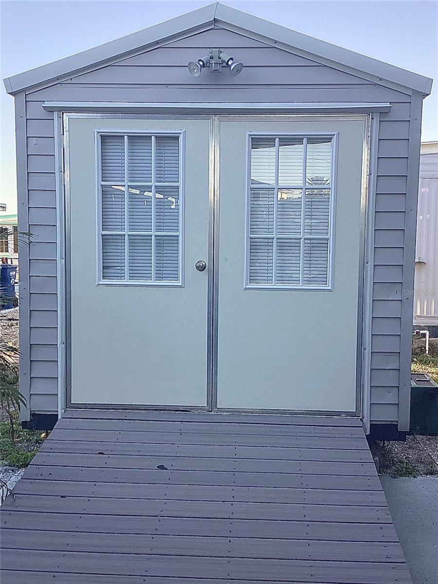 9177 47TH AVE N, ST PETERSBURG, FL, 33708