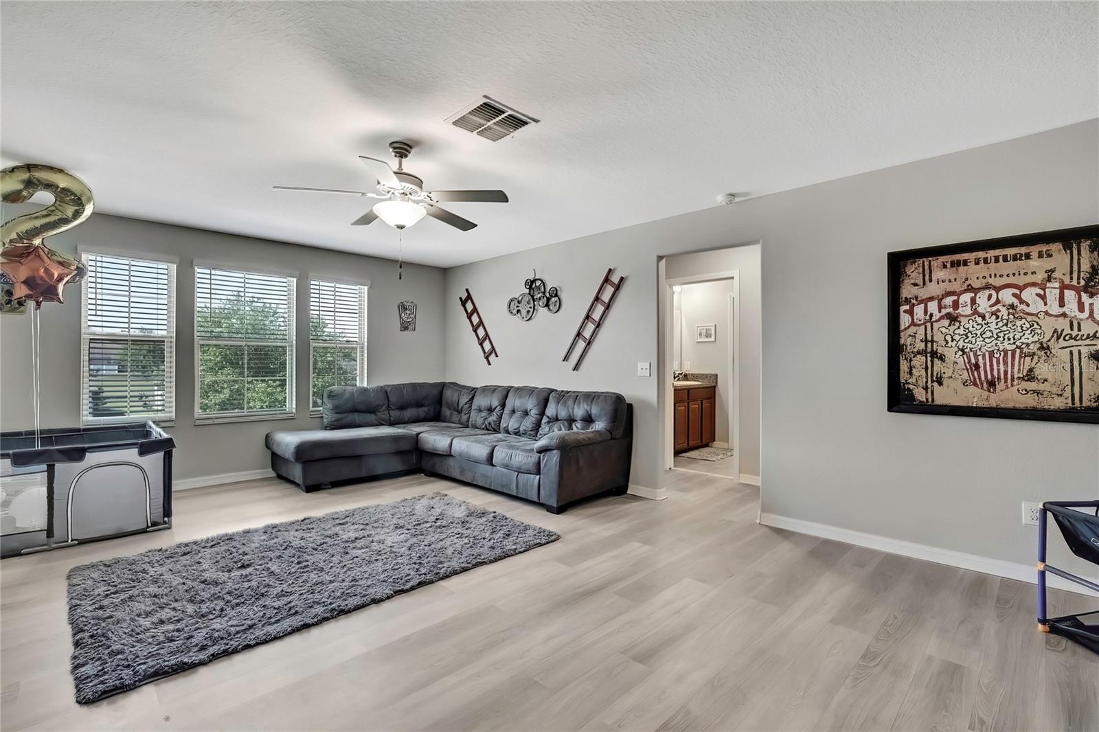 35965 SADDLE PALM WAY, ZEPHYRHILLS, FL, 33541