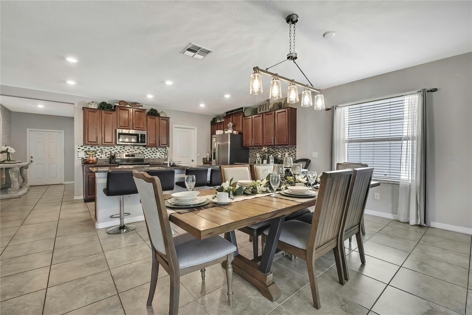 35965 SADDLE PALM WAY, ZEPHYRHILLS, FL, 33541