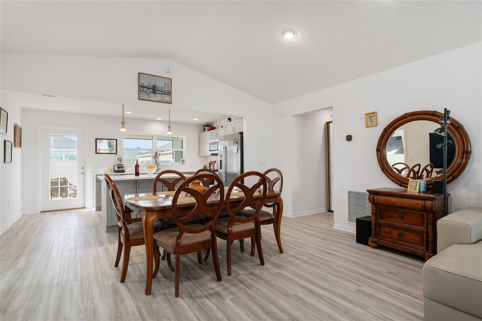 7956 JEFF ANDERSON WAY, THE VILLAGES, FL, 34762
