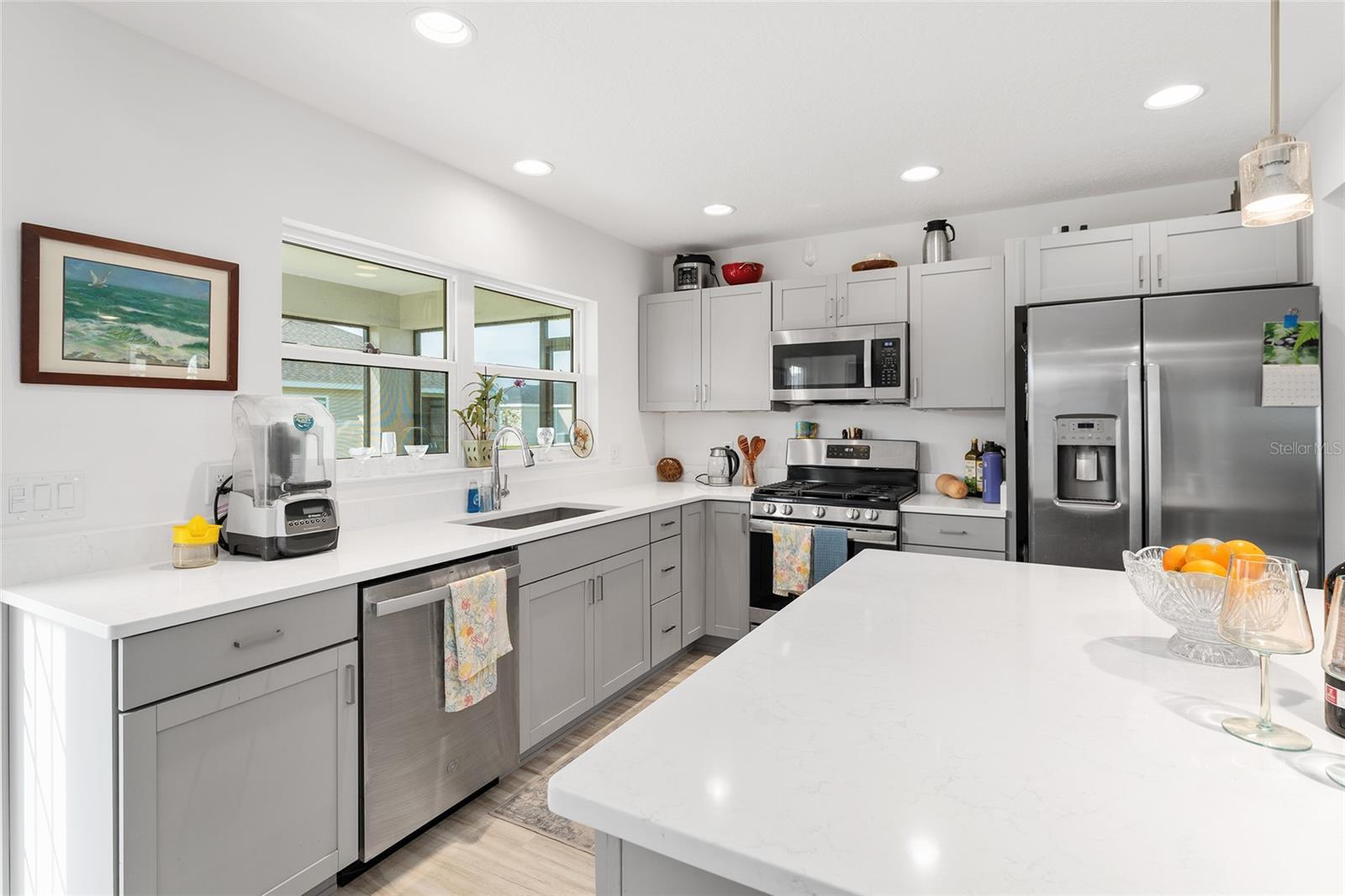 7956 JEFF ANDERSON WAY, THE VILLAGES, FL, 34762