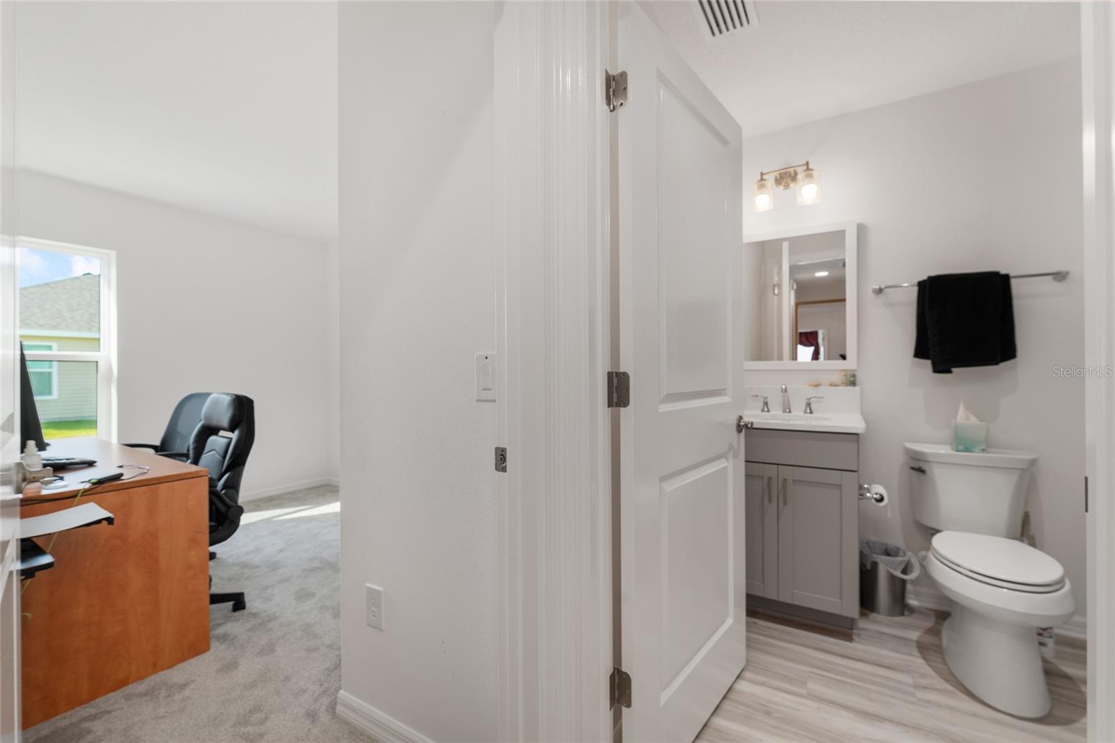 7956 JEFF ANDERSON WAY, THE VILLAGES, FL, 34762