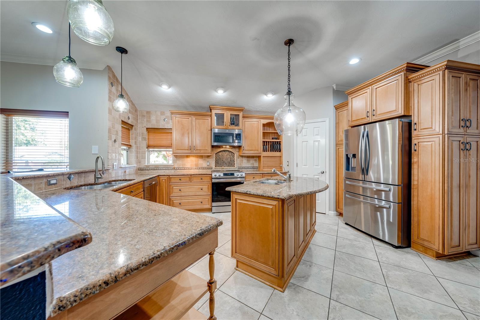 1974 LAKE LOTELA DR, AVON PARK, FL, 33825