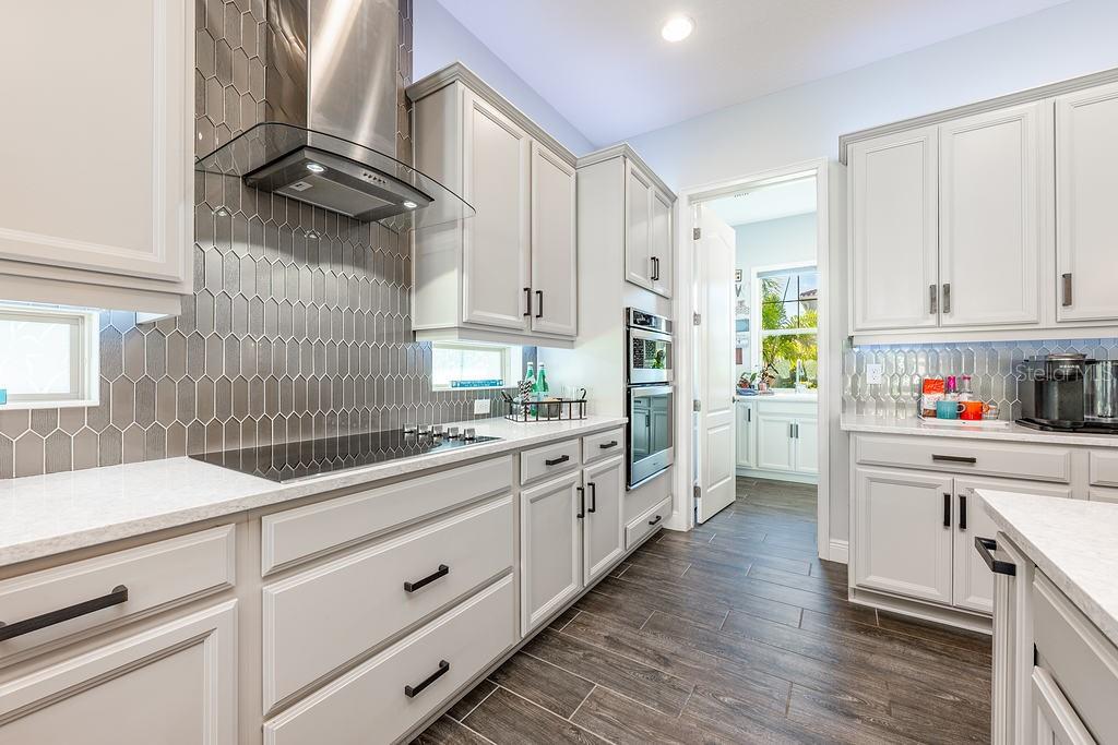 10255 BEECHWOOD LN, ORLANDO, FL, 32832