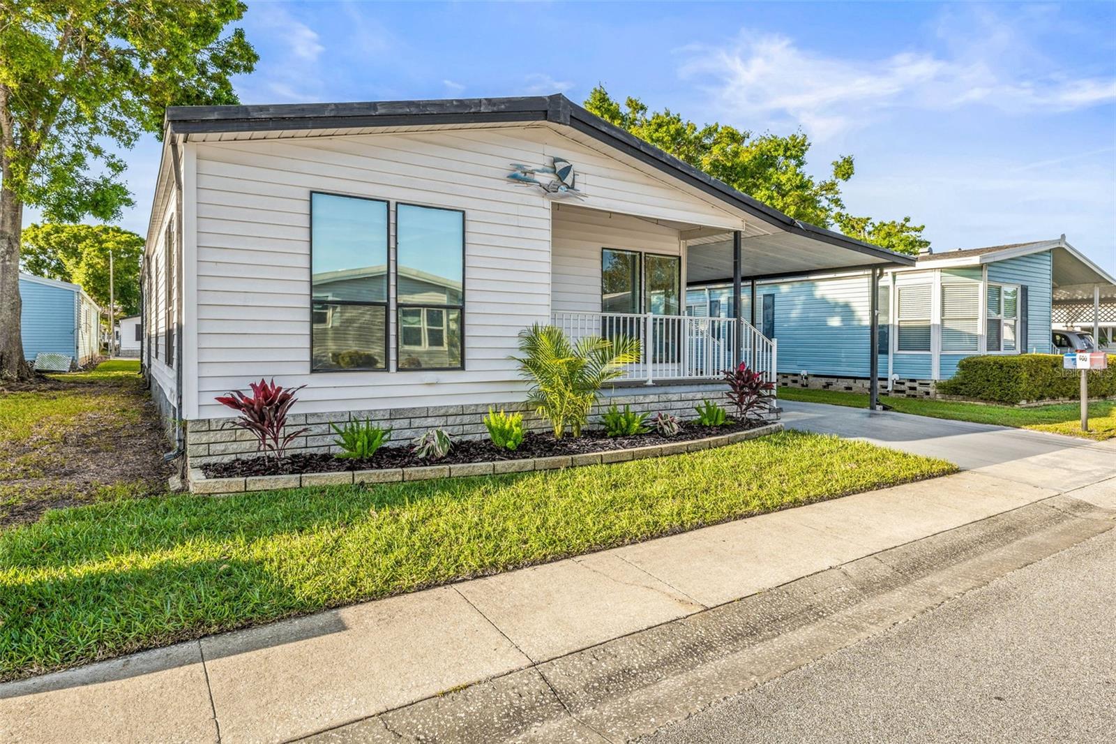 1001 STARKEY RD #600, LARGO, FL, 33771