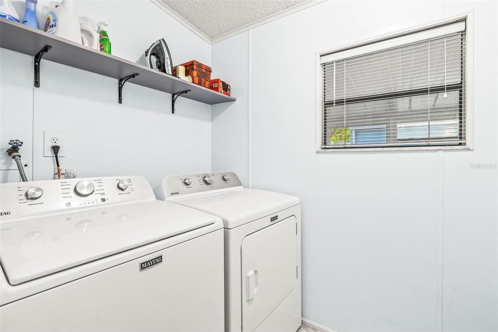 1001 STARKEY RD #600, LARGO, FL, 33771
