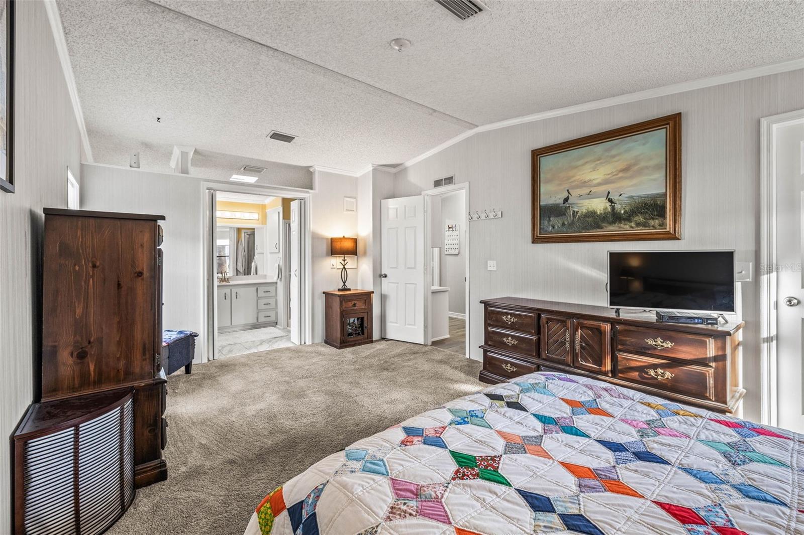 1001 STARKEY RD #600, LARGO, FL, 33771