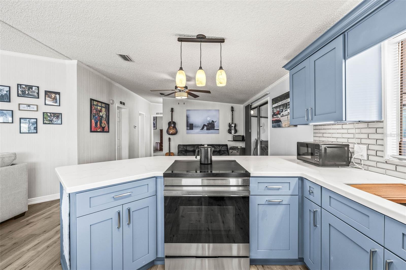 1001 STARKEY RD #600, LARGO, FL, 33771