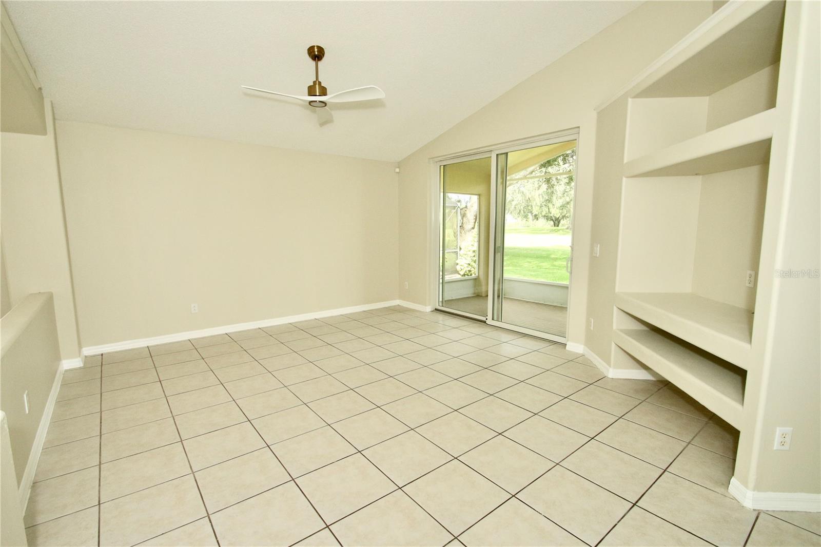 1207 GREENLEY AVE, GROVELAND, FL, 34736