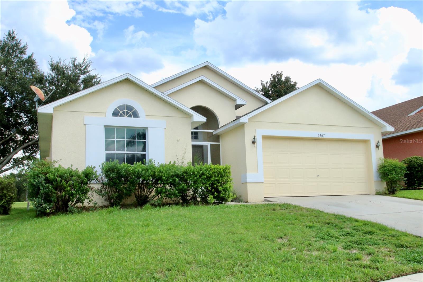 1207 GREENLEY AVE, GROVELAND, FL, 34736