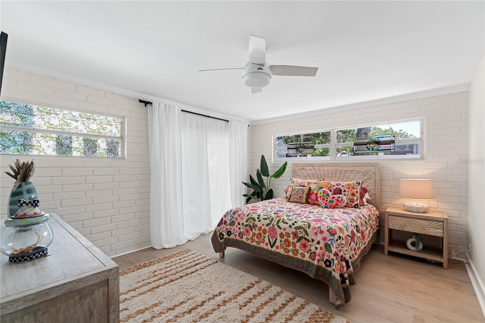 4623 W BAY VILLA AVE, TAMPA, FL, 33611