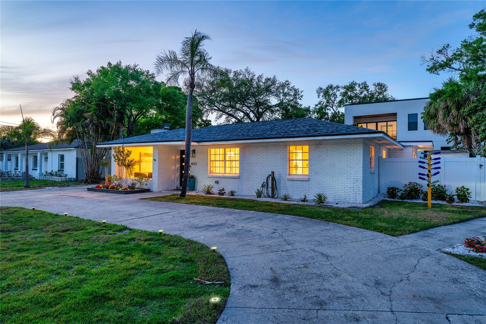 4623 W BAY VILLA AVE, TAMPA, FL, 33611